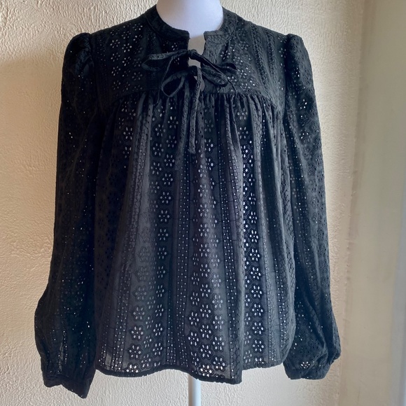 Madewell Tops - NWT Madewell black eyelet lace pop over peasant top Size M